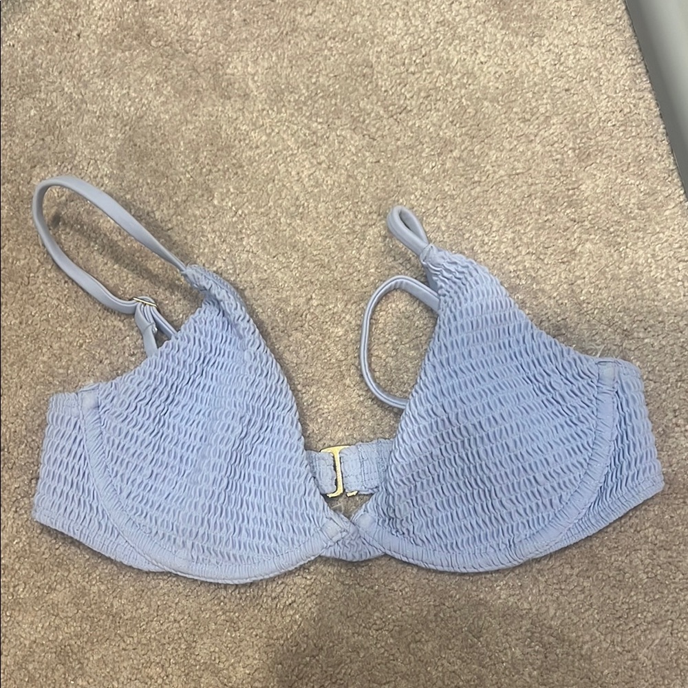 Hollister Smocked wired bikini top light blue